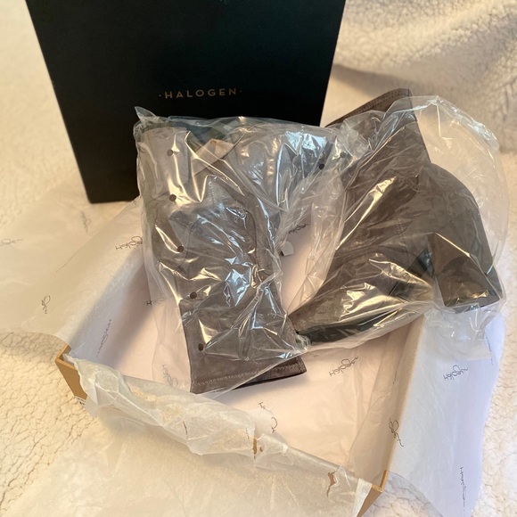 🌺 NIB Halogen Stretch Bootie 🌺 - Picture 6 of 6